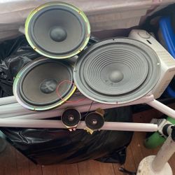 Speakers 