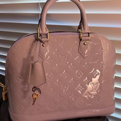 Authentic Louis Vuitton Vernis Alma
