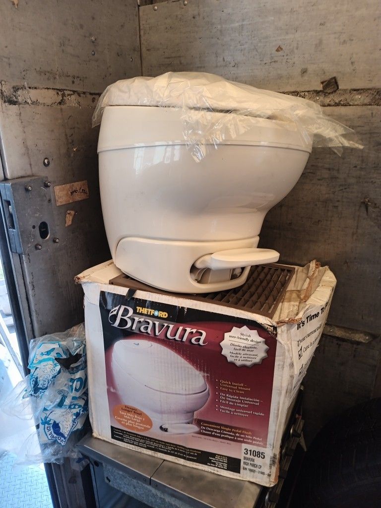 RV Toilet It's New in The Box