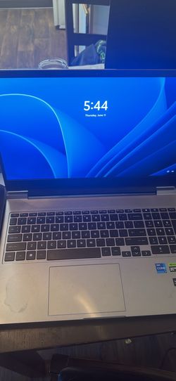 Hp omen 16 gaming laptop and accessories