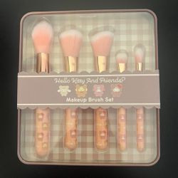 Hello Kitty And Friends Makeup Brush Kit 
