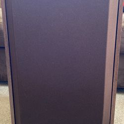 Two Micro Acoustics (MA) FRM-1 Floor speakers