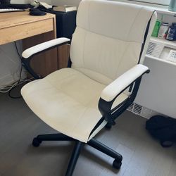 White Desk Chair With Handles