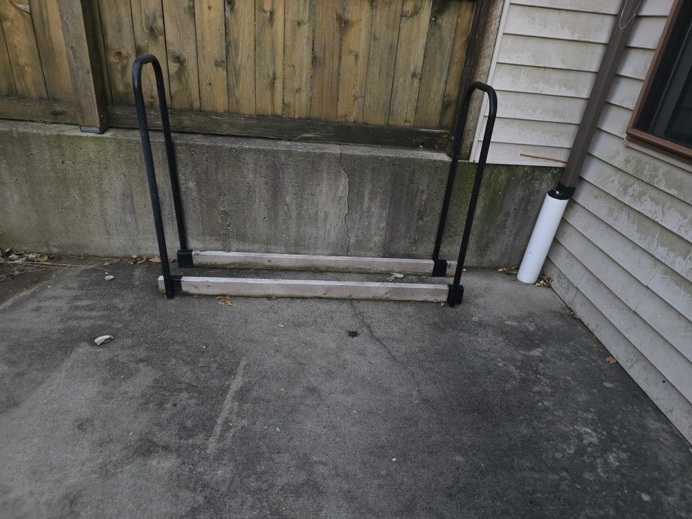 Firewood/Log Indoor/Outdoor Adjustable Rack