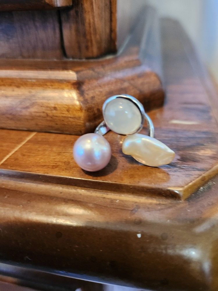 Silver Pearl And Moonstone Ring