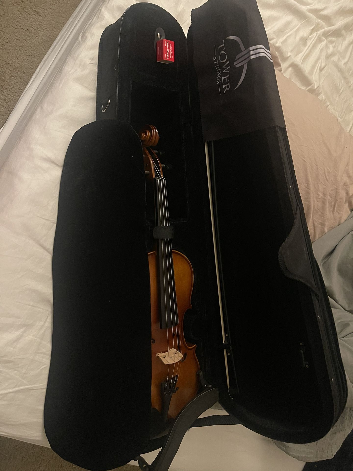 Tower Strings Entertainer Violin 4/4