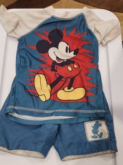 Boys size 3 Mickey Mouse swimshirt and shorts
