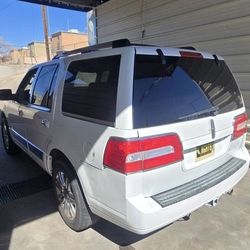 2012 Lincoln Navigator
