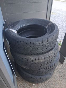 4 brand new tires