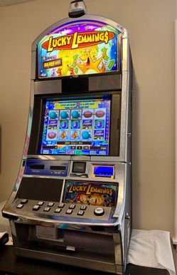 Slot Machine Lucky lemmings, casino game (WMS Bluebird)