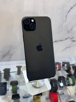 iPhone 15 Plus 128GB Unlocked Pre-owned