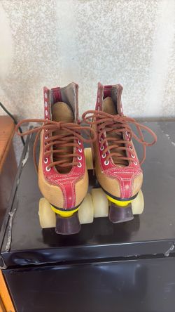 Skates