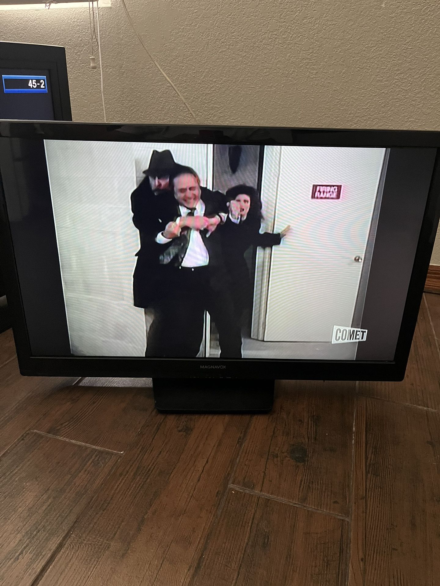 Magnavox 32” TV $25
