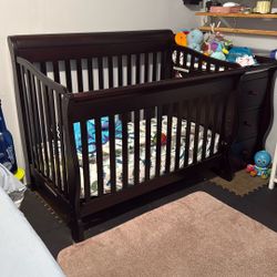Cherry Wood Crib With Changing Pad 