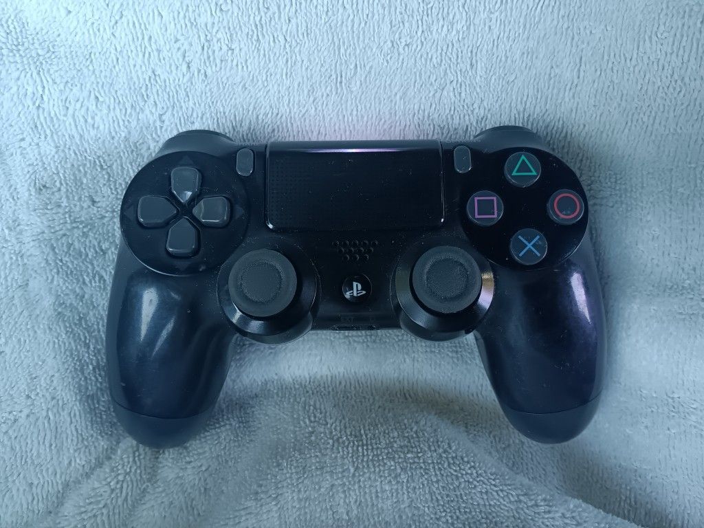 PS4 Controller ****OEM Sony Brand****
