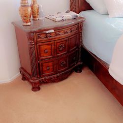 California King Bedroom Set