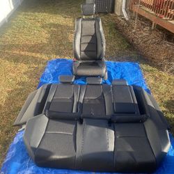 2018-2022 Honda Accord leather seats (rear and driver side)