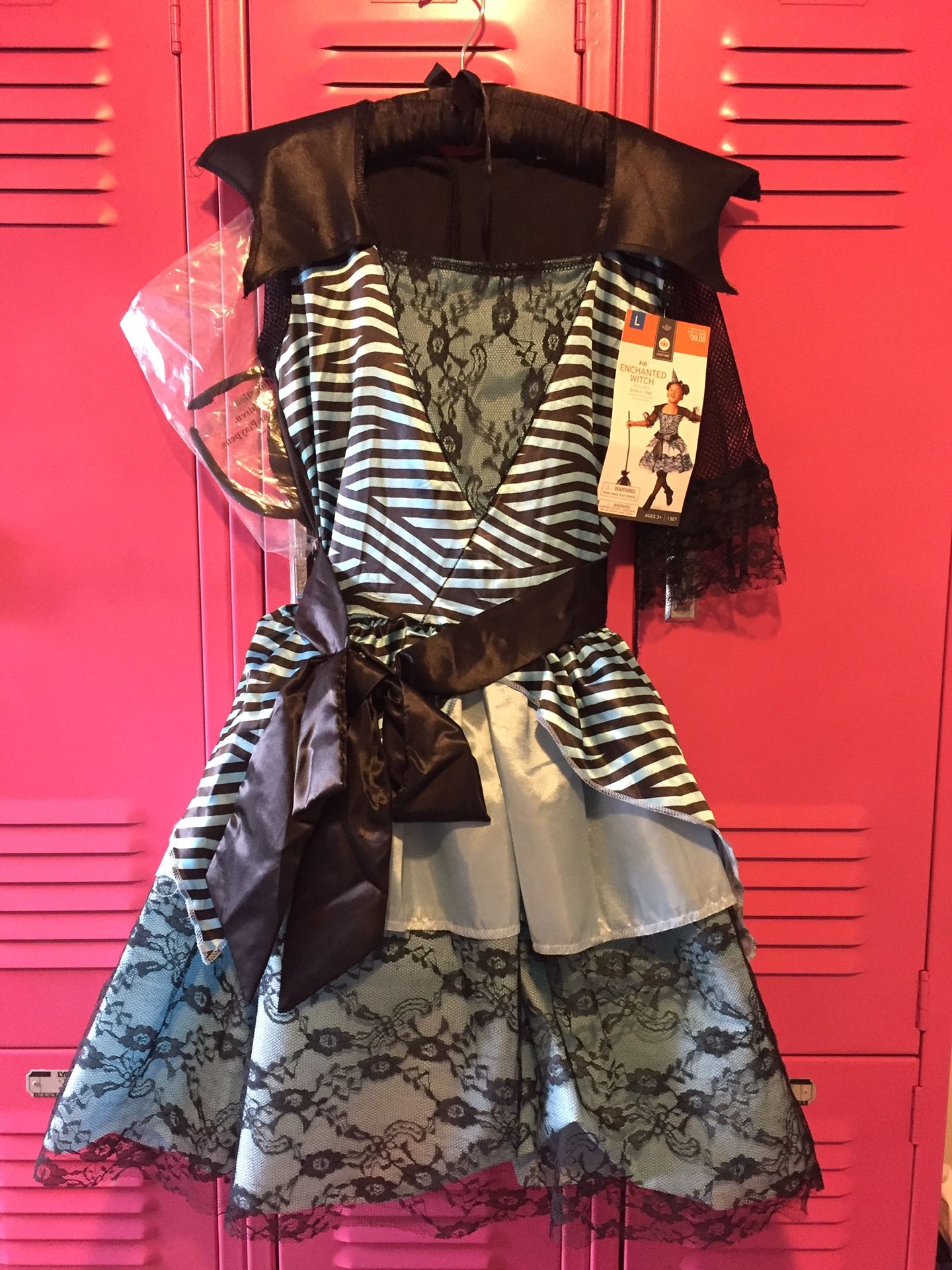 Little girl’s Witch  costume