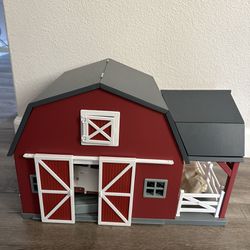 Wooden Barnhouse Toy