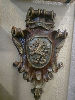 Vintage King Tana Heraldic Lion Wall Plaque