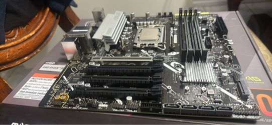 Intel i5-14400F + MSI B760M Gaming WiFi Motherboard Combo