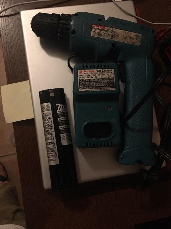 Makita 6095D 9.6V 3/8" Cordless Driver-Drill (2-Speed, Variable Speed, Reversible)