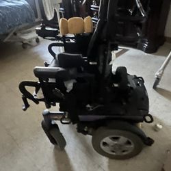 Storm Series Ranger x Power Wheelchair 