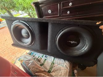 Skar Audio 2 12s subwoofers
