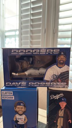 LA Dodgers Dave Roberts Bobblehead in Box