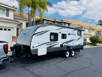 Salem Cruise Lite Travel Trailer