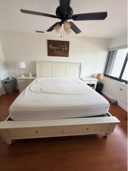 Solid Wood King Size Bed Frame - Aspen Home