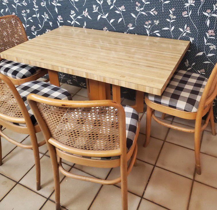 Wooden Butcher Block Kitchen Table / 4 Chairs - 48" X 30"