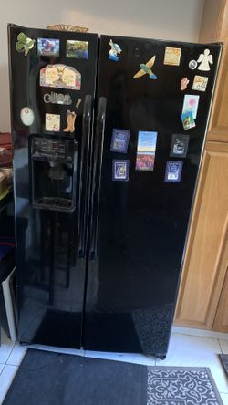 Black Side-by-Side Refrigerator with Ice & Water Dispenser