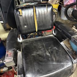 Belmont Barber Chsir Works Great Needs Upholstery 