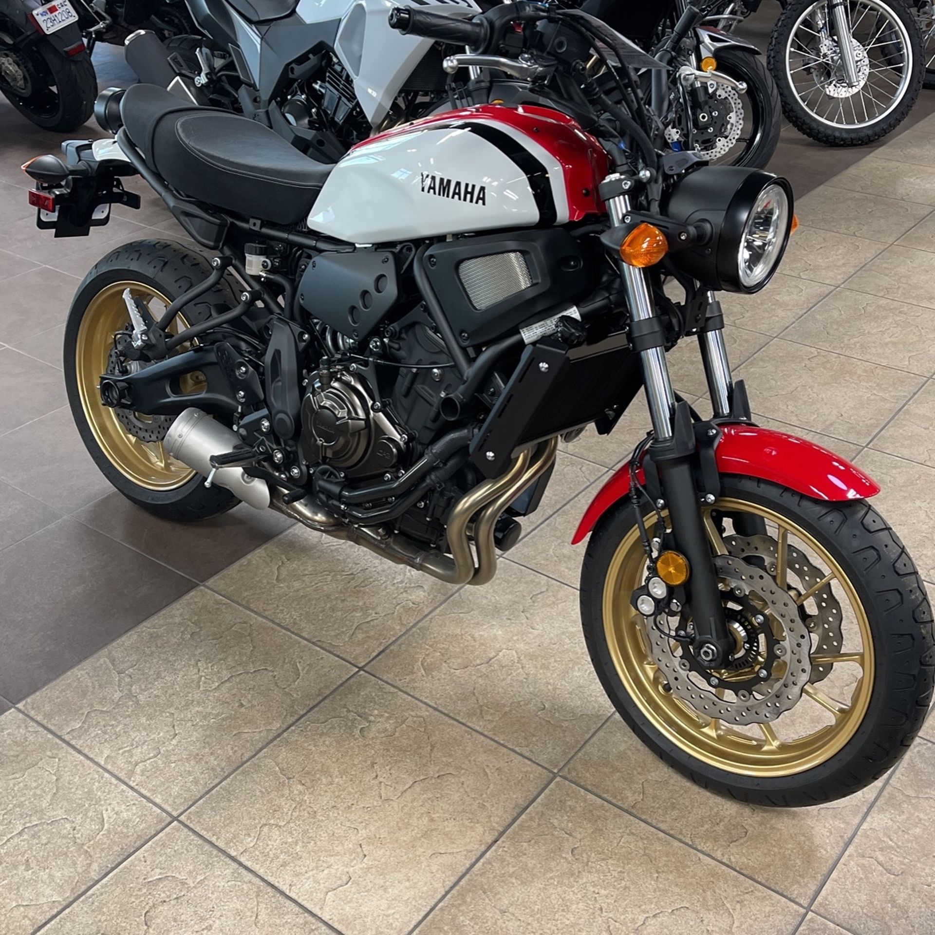 Photo 2021 Yamaha XSR 700 MCW