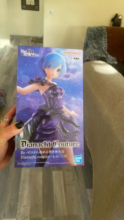 REM Dianacht Coutrure Figurine
