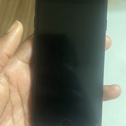 iPhone 7-256gb Unlocked (dm To Negotiate Price )