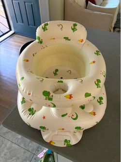 Inflatable baby chair