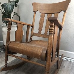 Antique Rocking Chair For Sale
