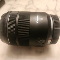 Canon 85mm RF F1.8 