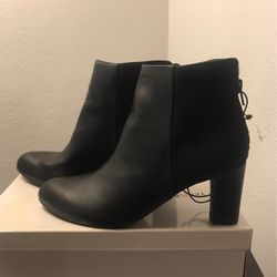 Lady’s Short Boot