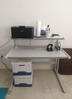 Artwright desk