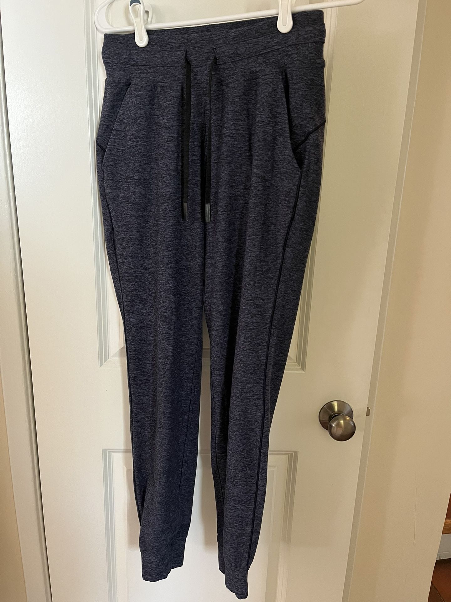 LULULEMON Joggers Size 4