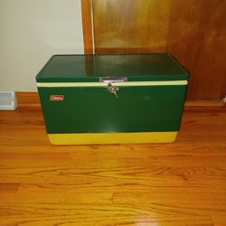 Large Coleman Cooler