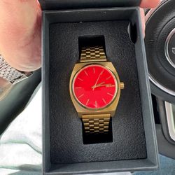 Nixon timeteller Zumiez Exclusive red 