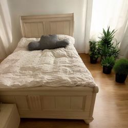🐩$3k Ethan ALLen twin Traditional crisp white Robyn sleigh bed FRame