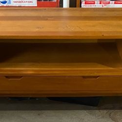 Mid-Century Modern Sideboard / Credenza