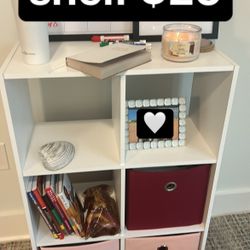 White Shelves