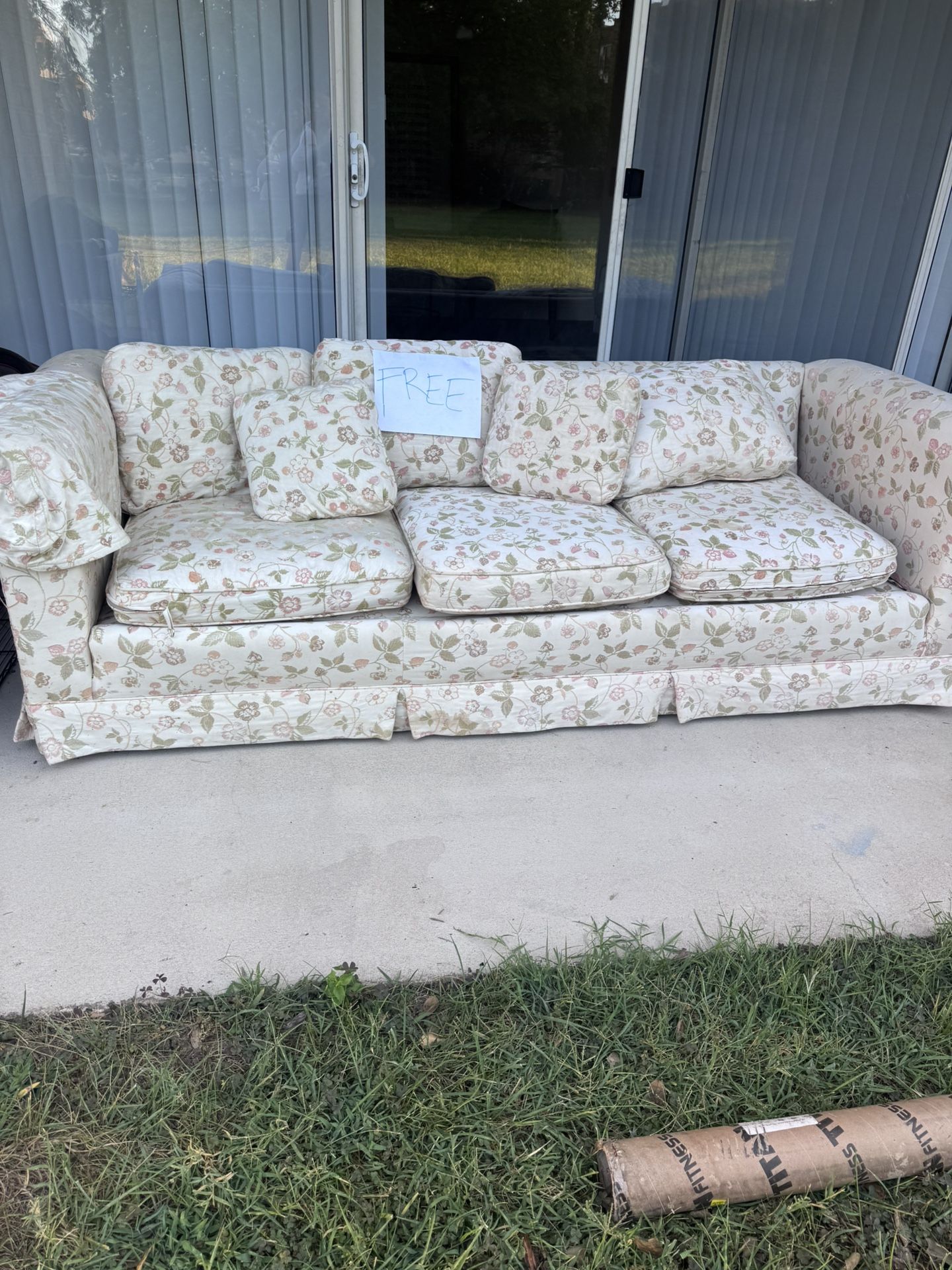 FREE - Floral Couch - Good condition
