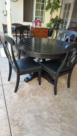 Black Dining table and 4 Chairs